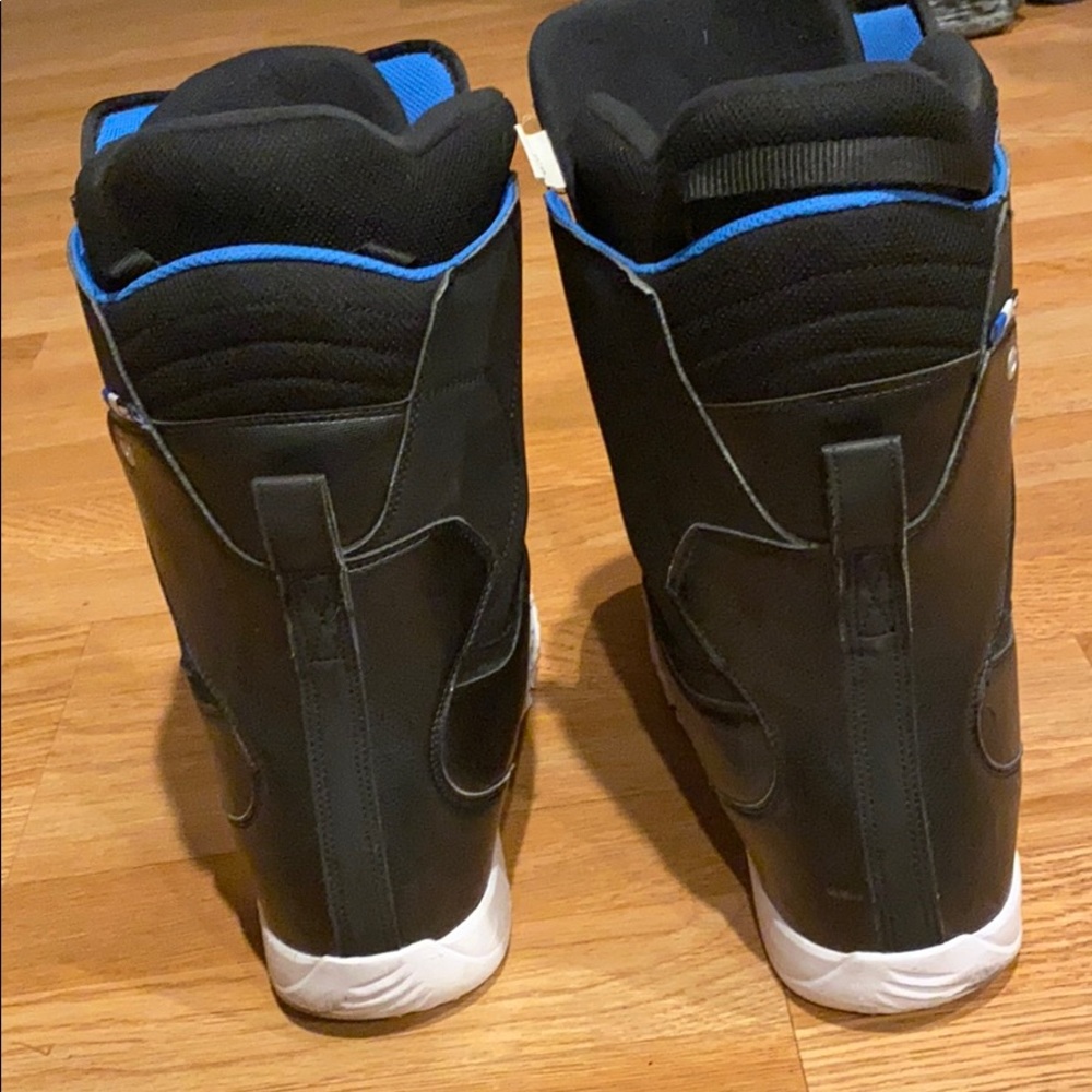 Men’s Snow boots - Picture 3 of 7